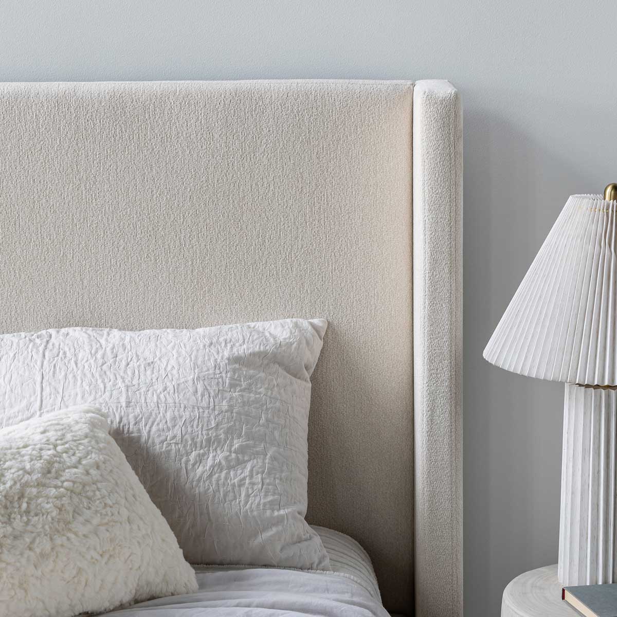 Lourdes Queen Storage Drawer Bed - Cream