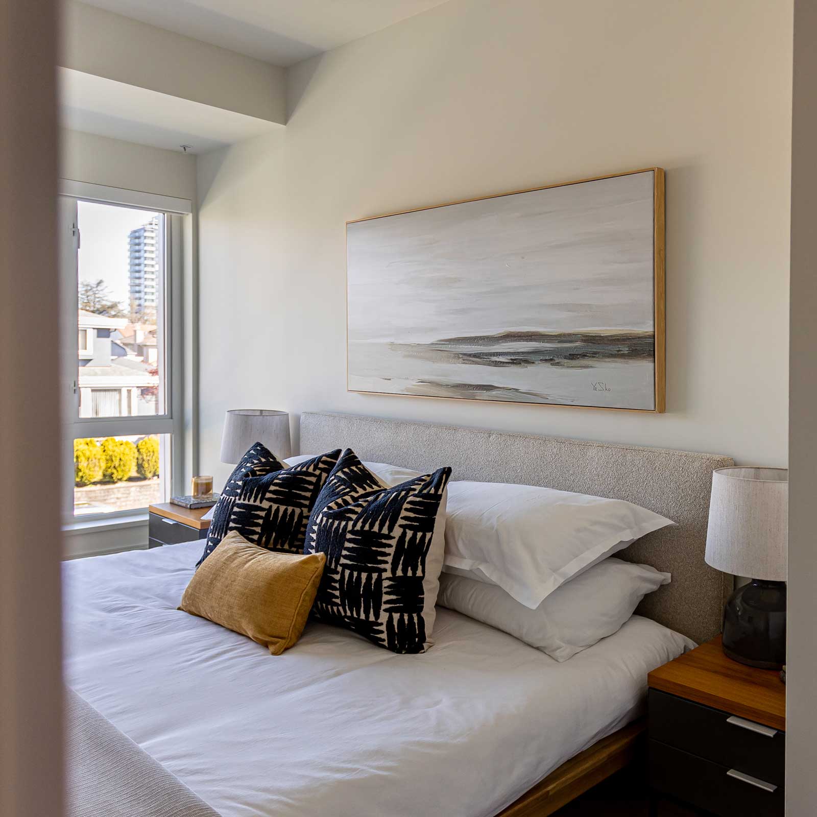 Luna Tool-Free Queen Bed - Buff